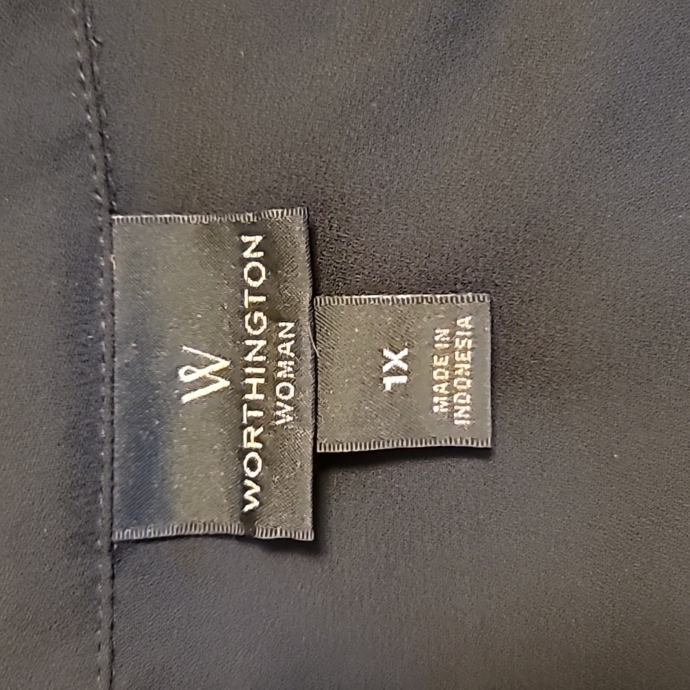 Simple Chic Tunic - Picture 6 of 9